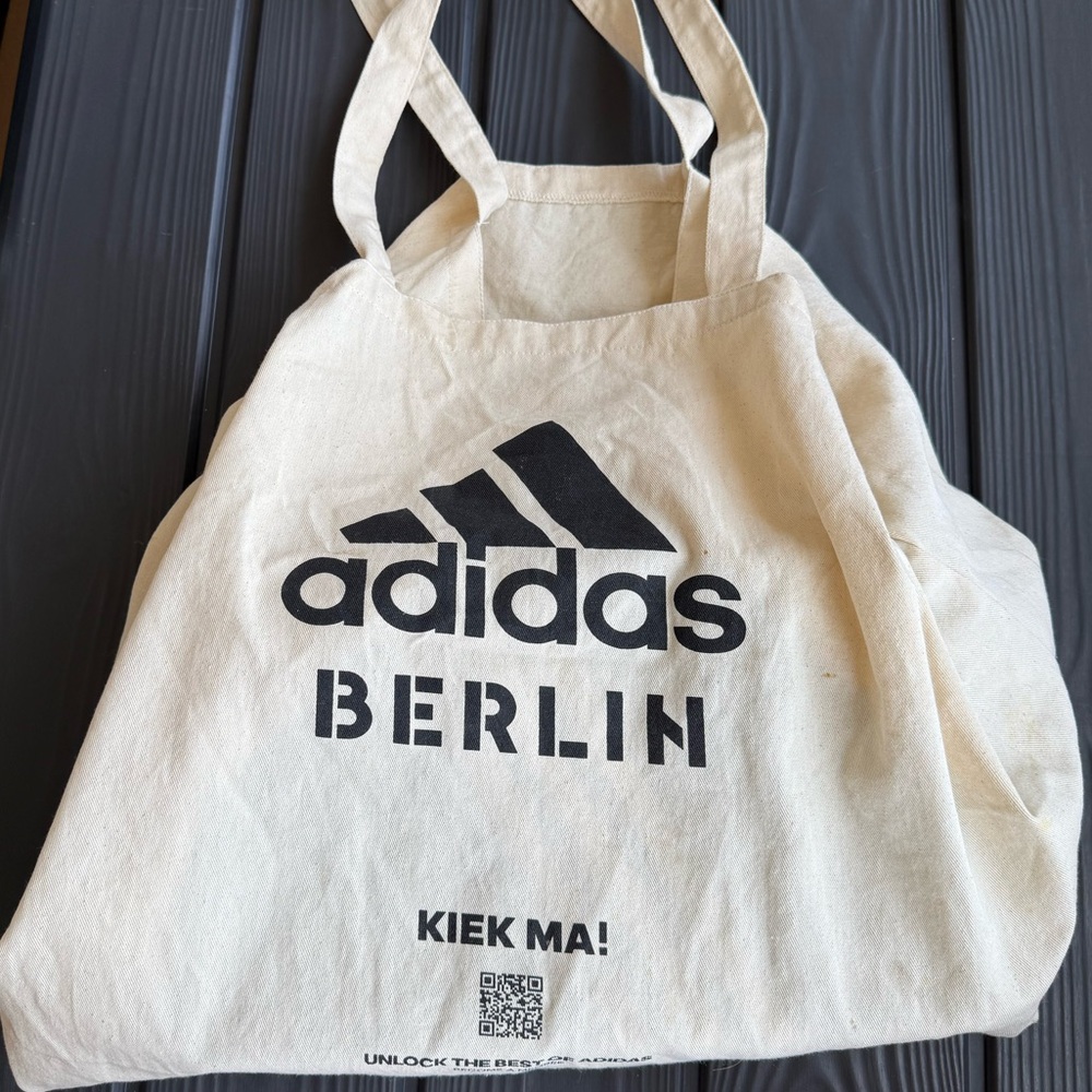 RARE Adidas Club SE from Berlin Adidas Campus 80s | Light Aqua | Mint condition - Picture 14 of 14